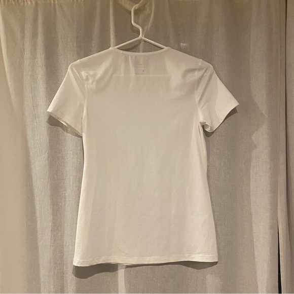 SOLD White Nike Dri-Fit Tee - Picture 4 of 9